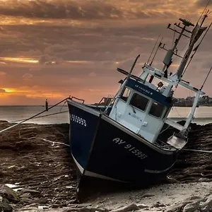 A 350 Metres De La Grande Chez Lena Quiberon